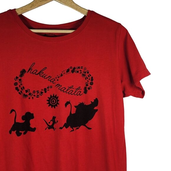 2/$15 Disney Lion King T Shirt Red SZ 15 XL Simba Pumbaa Timon Hakuna Matata - Picture 2 of 6